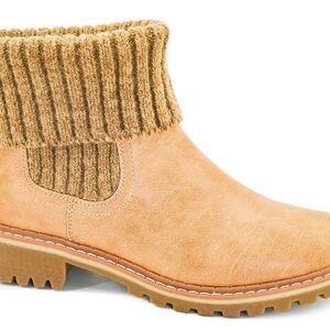 Cozy Tan Ankle Boots with Knit Cuff